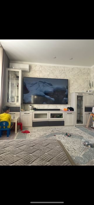 Стенка в гостинную