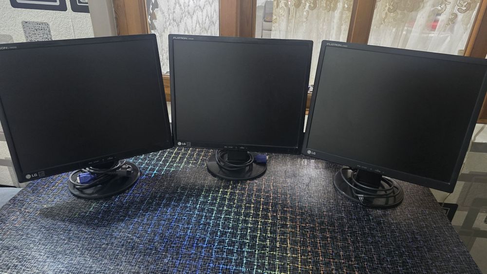 Продам монитор LG