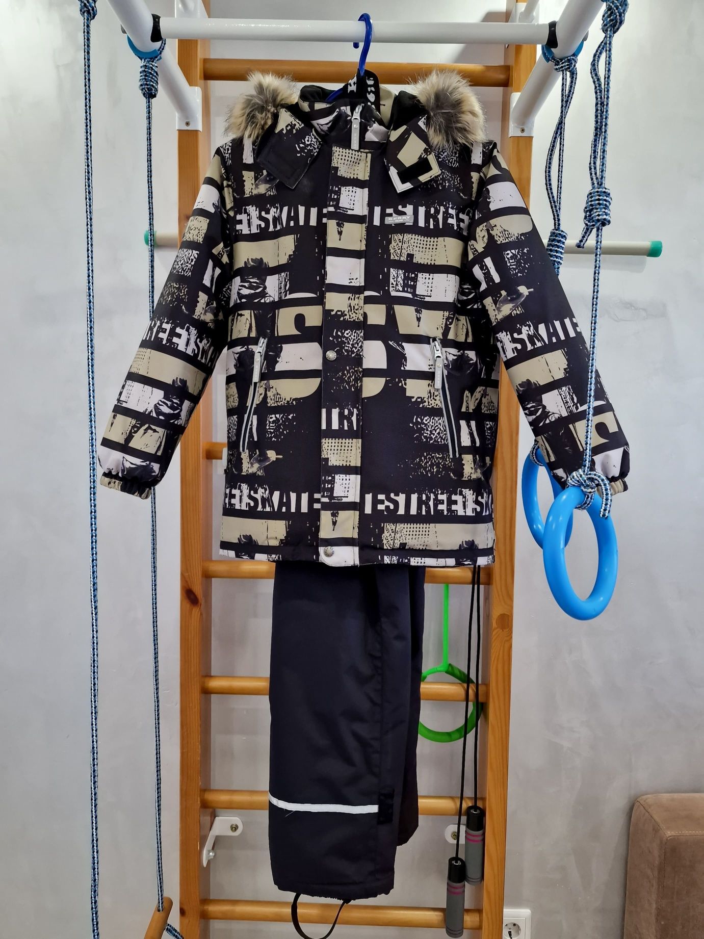 Зимний финский костюм Kerry На 8-9 лет