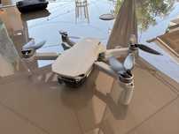 DJI Mavic Mini - stare impecabilă, doar drona + controler + cutie