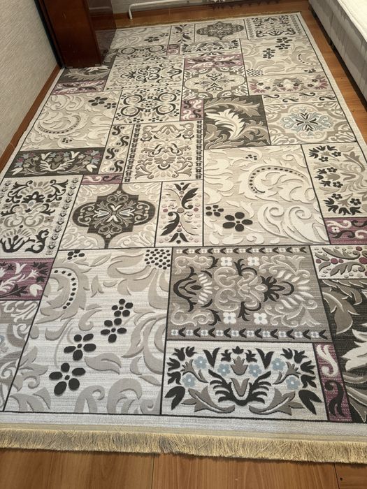 Продам ковер в отл состоянии