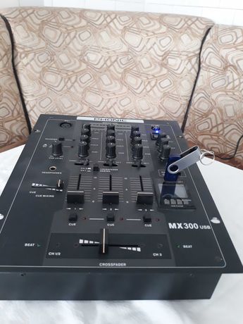 Mixer Phonic MX 300 usb
