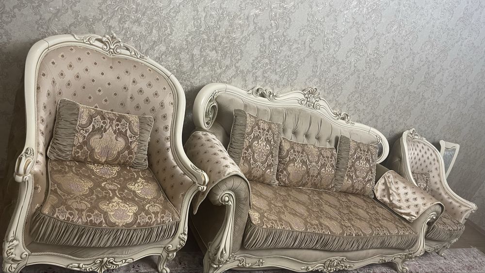 Диван с 2 креслами