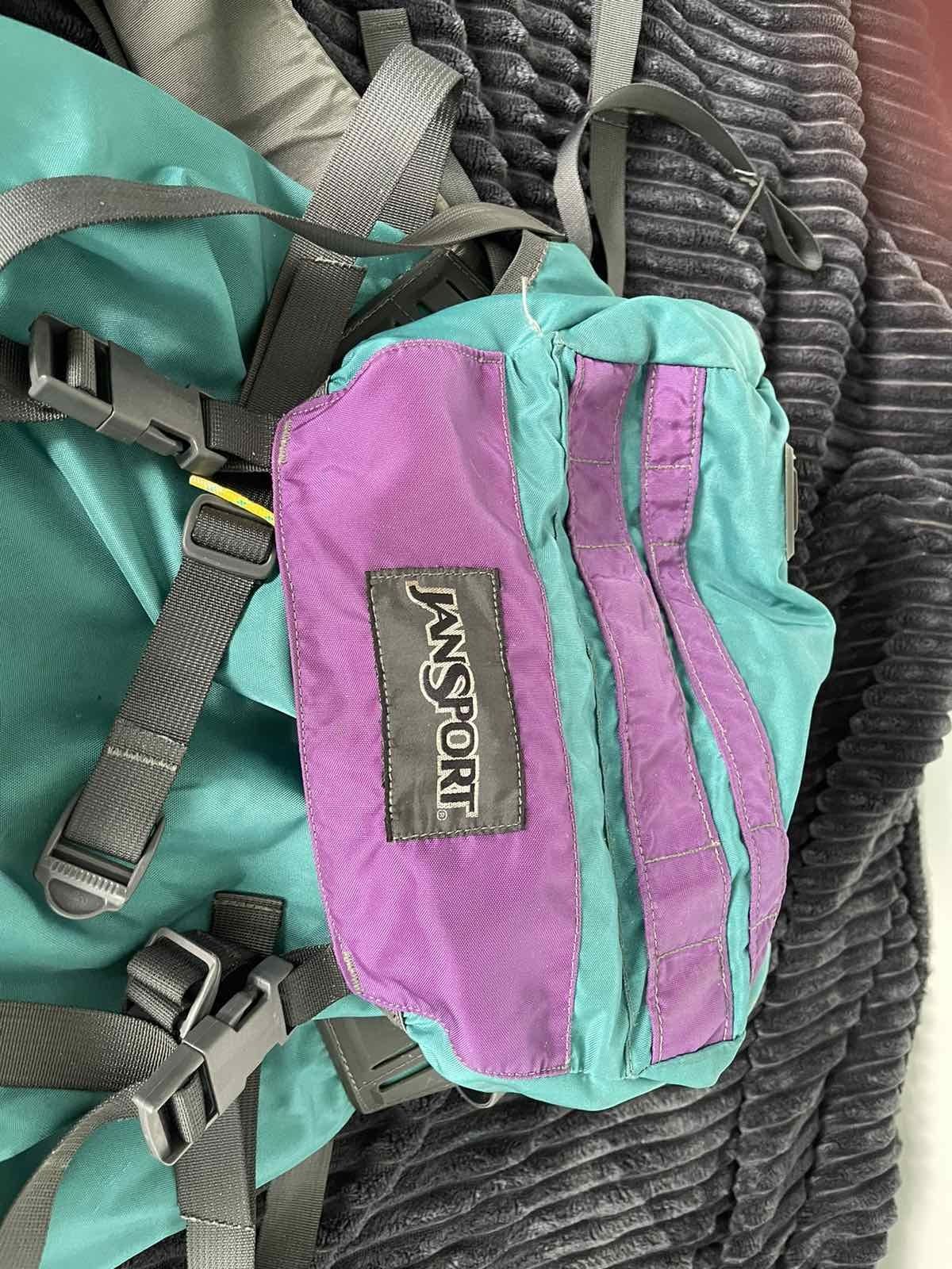 Туристическа раница JanSport