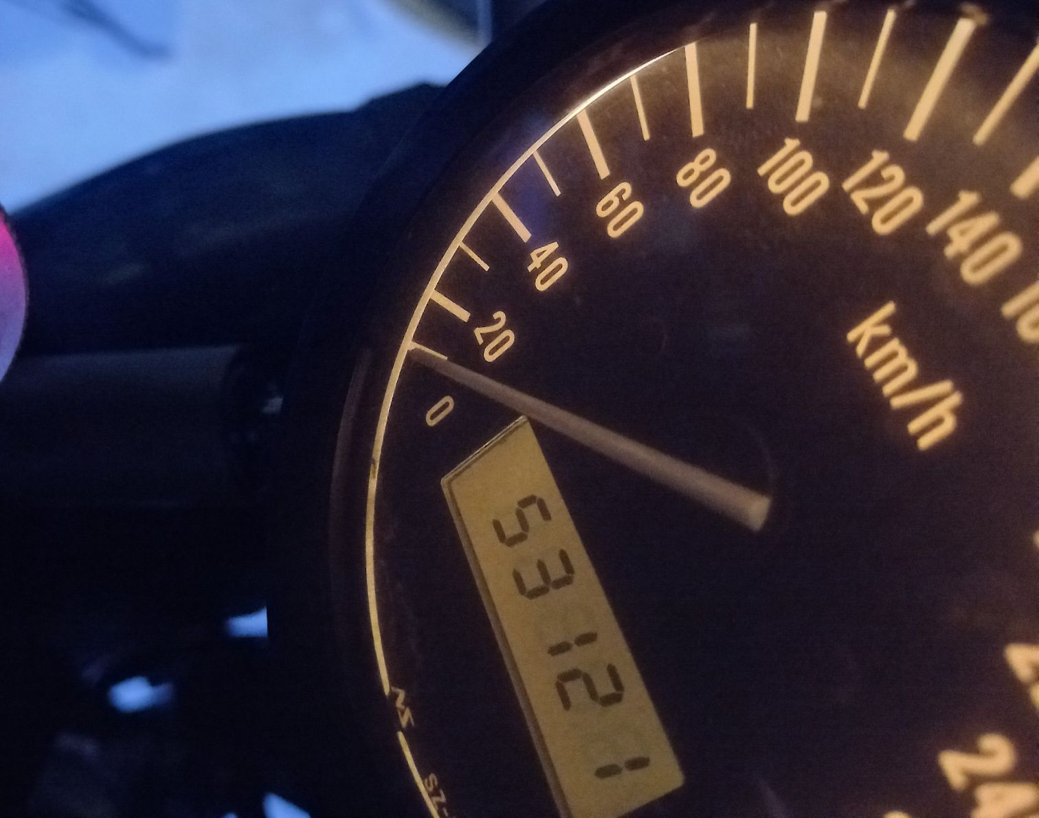Продава се само на части Suzuki Gsxr-750 Srad