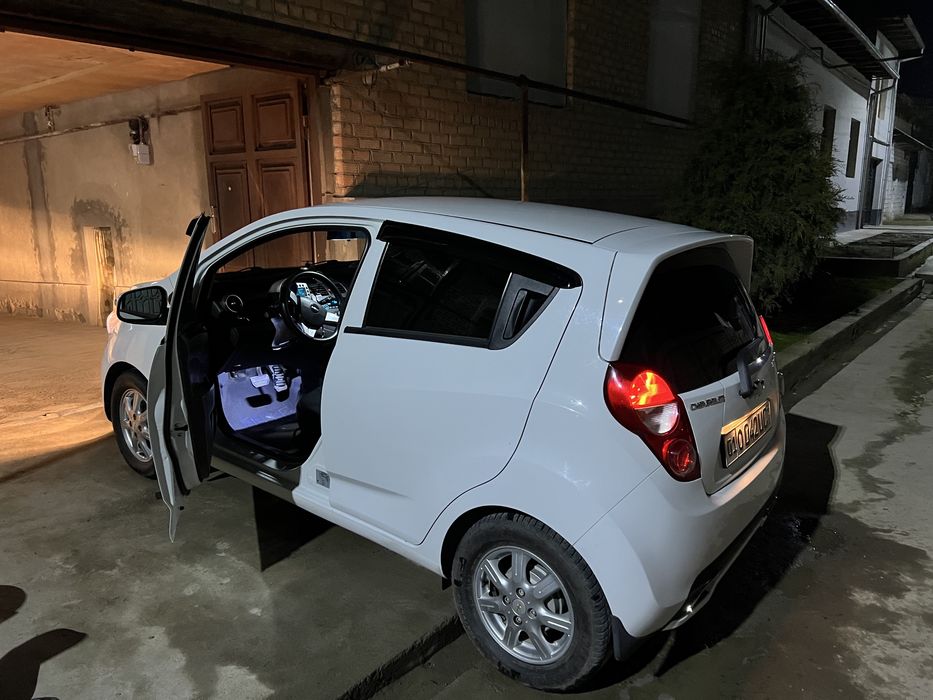 Спарк автомат 4 пакалена метан срочна сотилади холати идал краска тоза