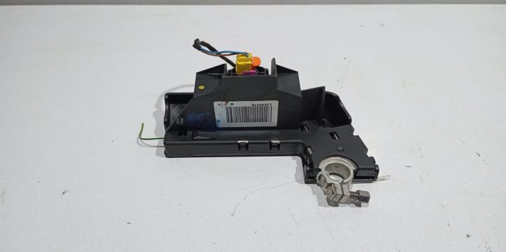 Borna baterie plus cu capsa 8J0915459 Audi A8 D4/4H [2010 - 2014]