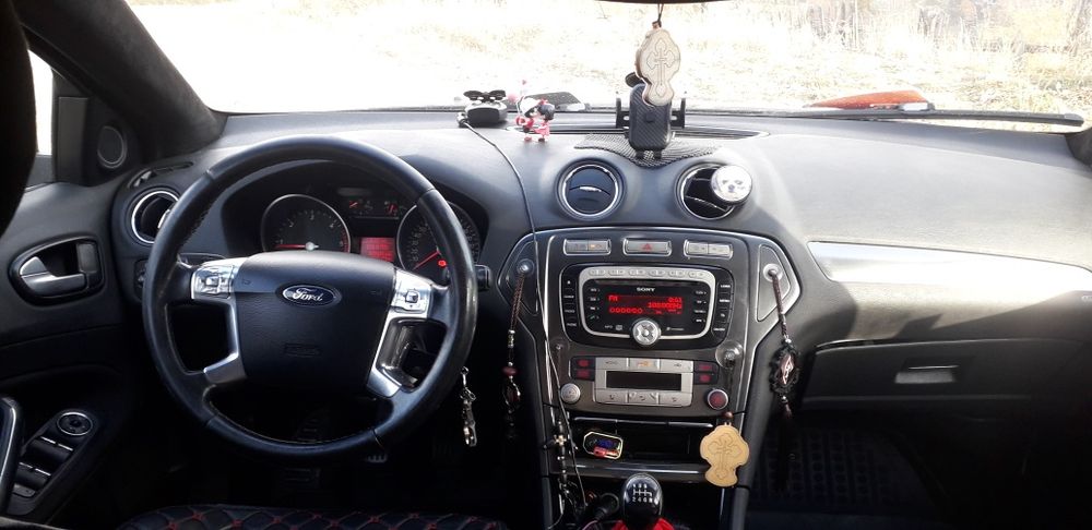 Vând Ford mondeo mk4 175CP 2009