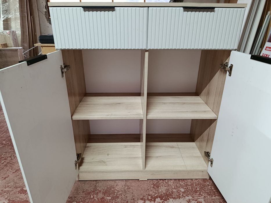 Камод, писать во́тсап. Могу доставить до адреса