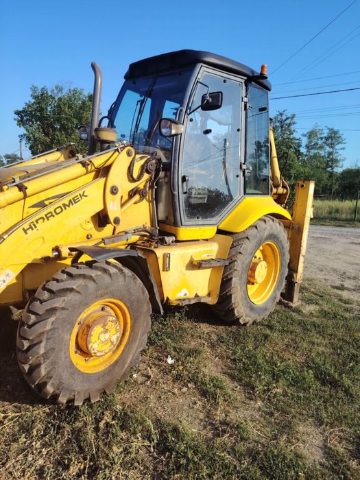 Buldoexcavator Hidromek