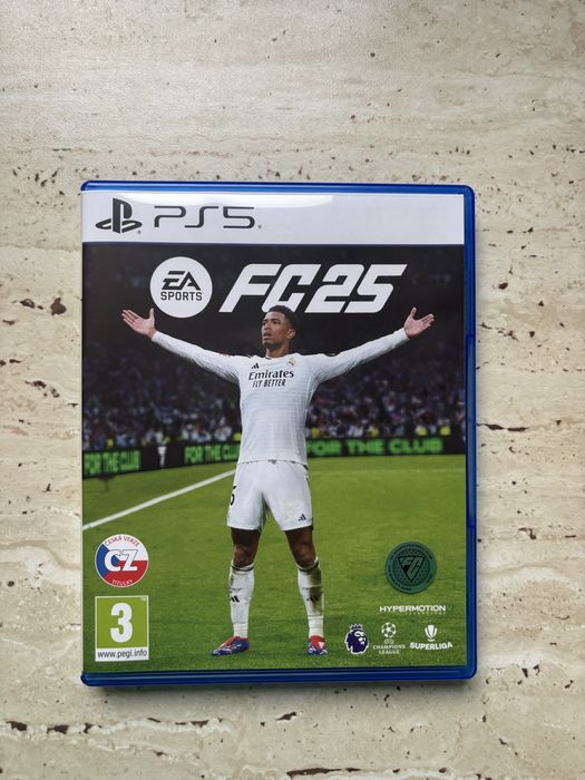 Vand EA FIFA FC25 pentru PS5