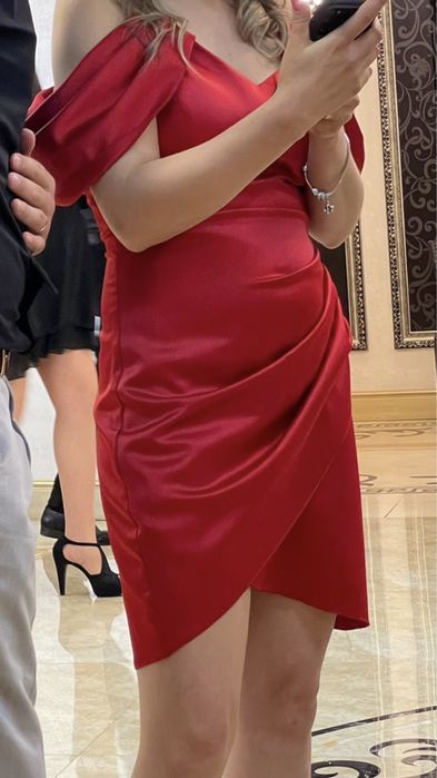 Rochie eleganta scurta