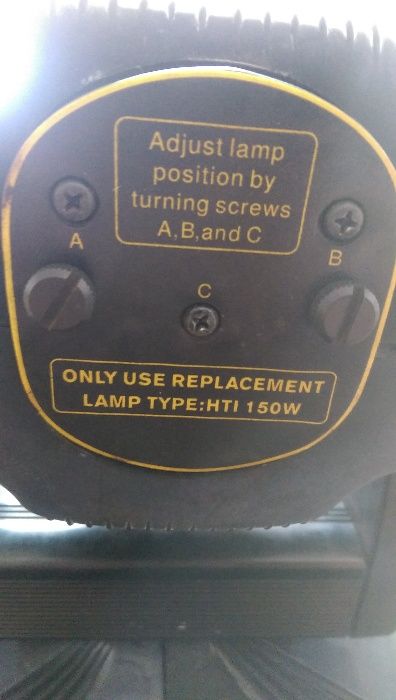 3 Roboti Moving Head Pilot 150 club/discoteca/pub