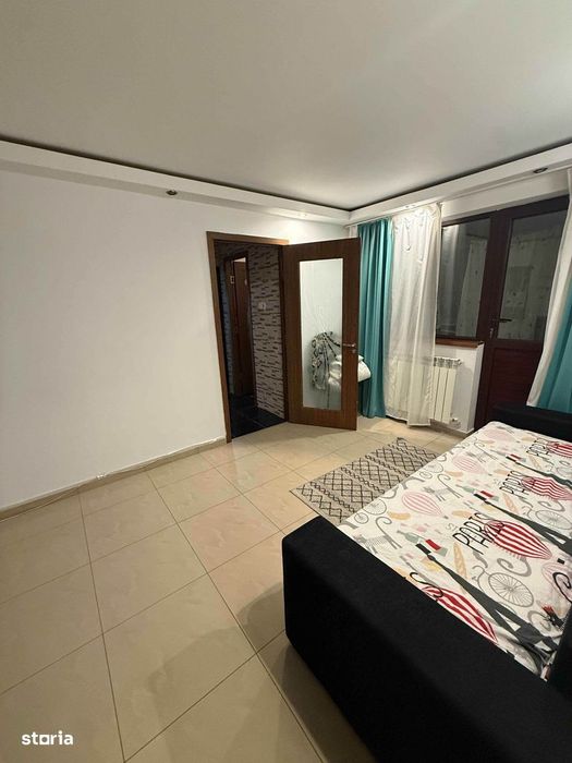 De închiriat apartament 3 camere VIZIRU 1 parter