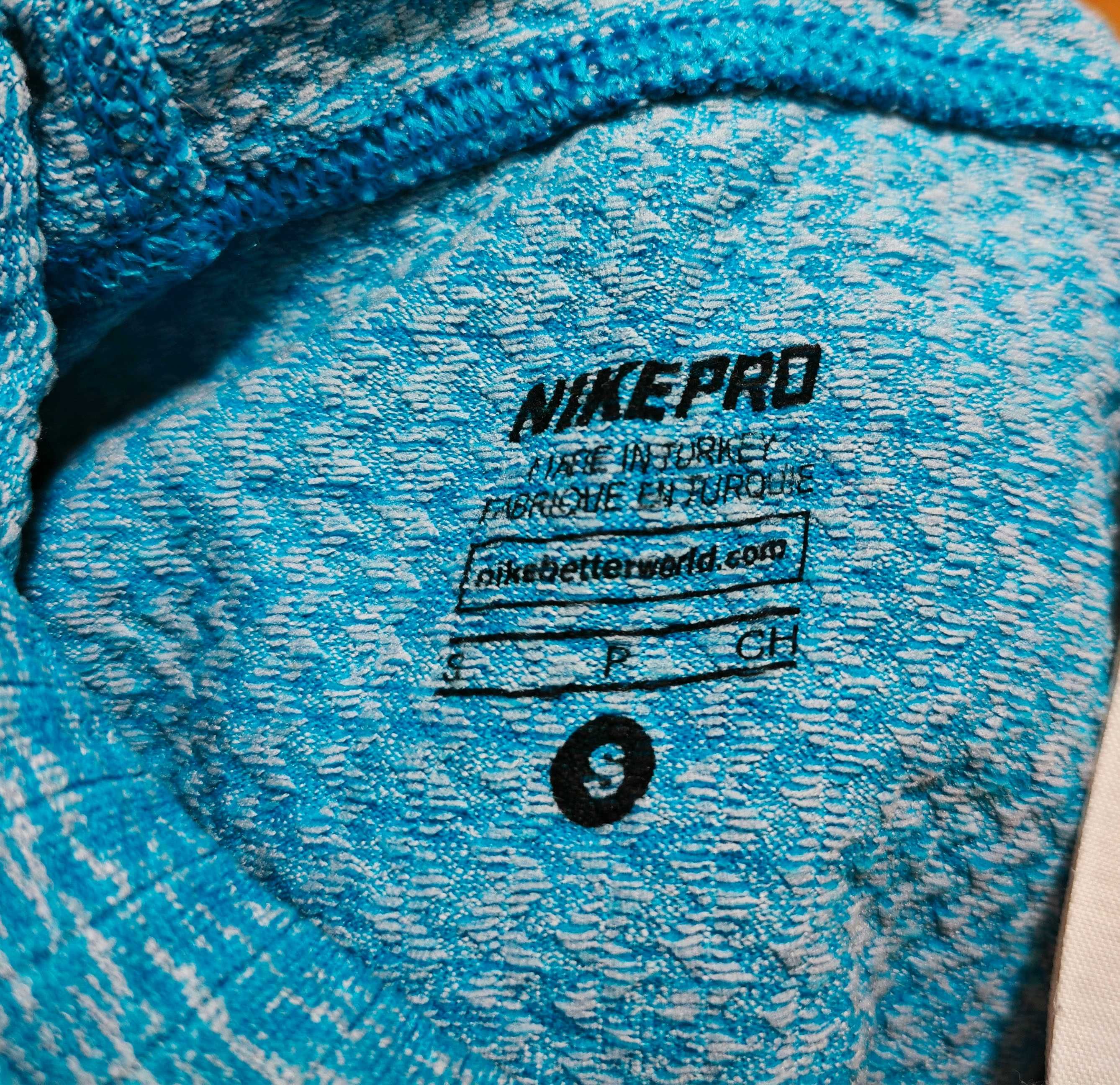 Nike Pro Оригинална дамска фланелка с качулка размер S