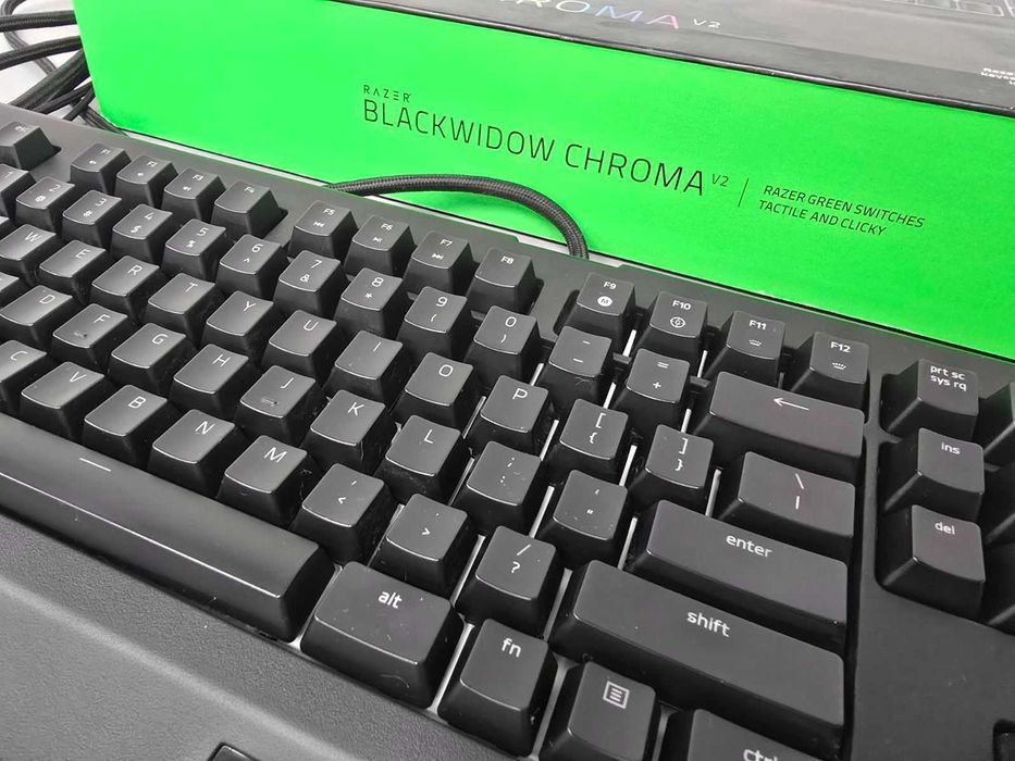 Клавиатура Razer BlackWidow Chroma V2