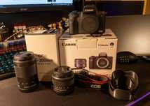 Canon EOS M50 Mark 1 + 2 обектива 15-45 китов и 55-200