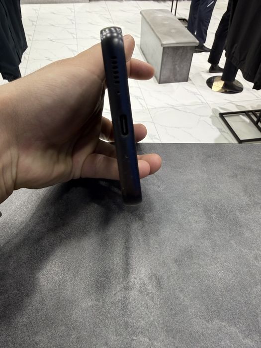 Samsung A 54 256 gigabyt xolati yaxsh ekaran sal singa nu bilnmidi