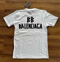 Мъжка,памучна,бяла тениска BALENCIAGA Paris с голямо лого на гърба
