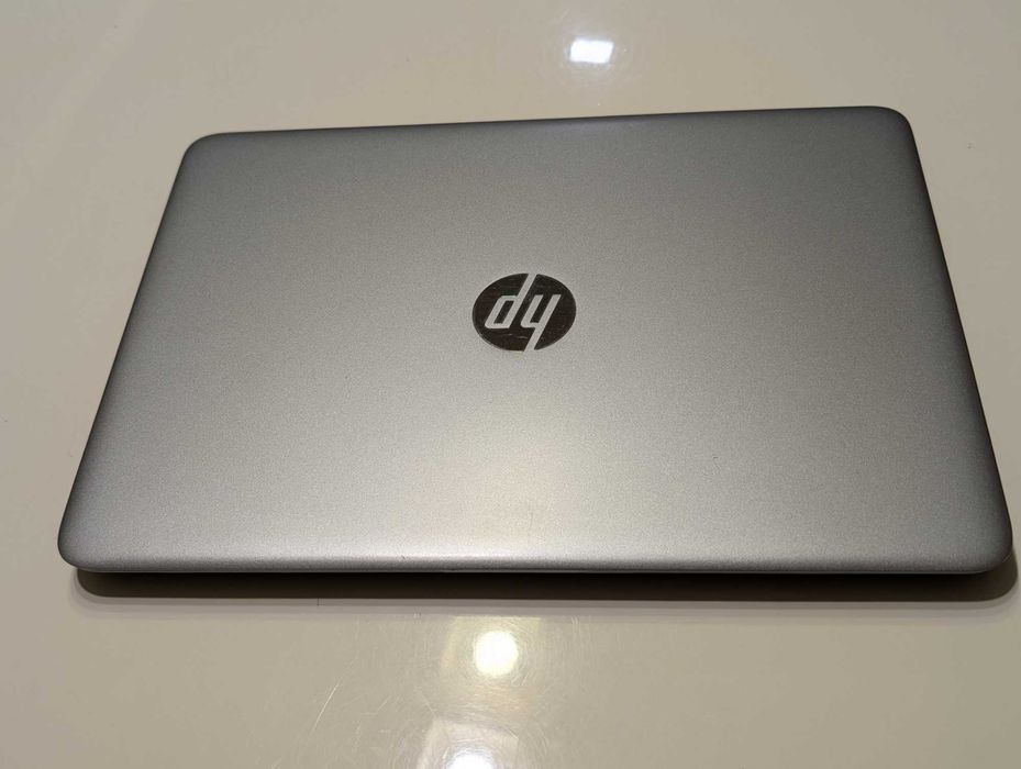 HP Elitebook 840 G3 БЕЗ БАТЕРИЯ, но със зарядно