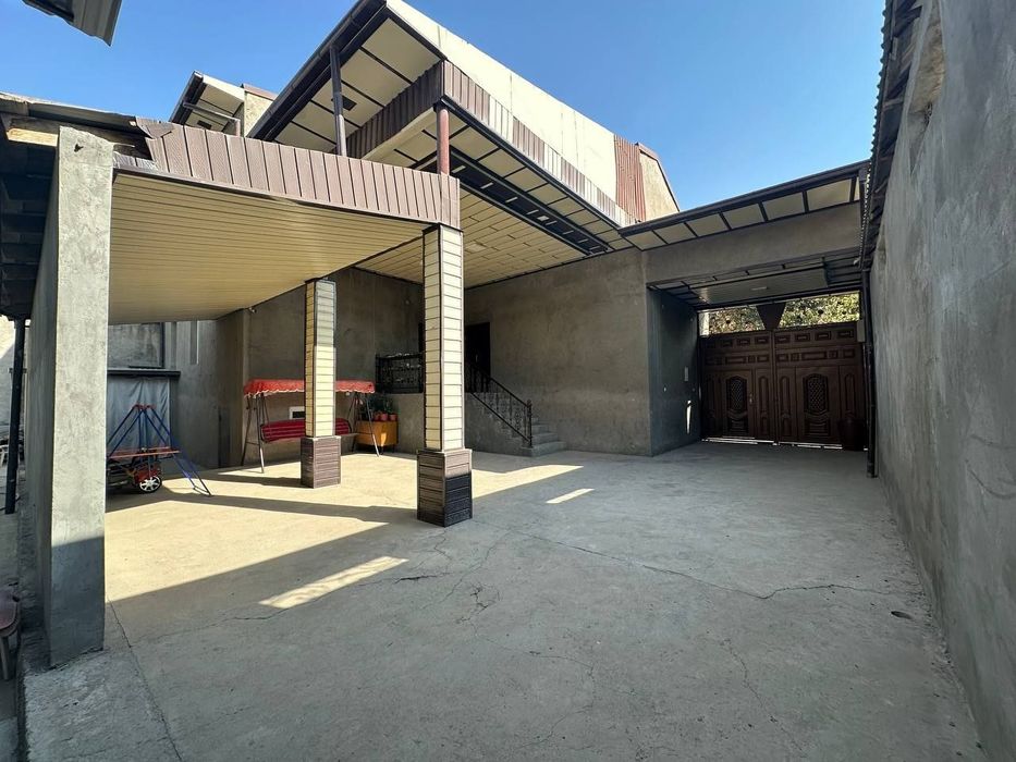 Кибрайский район продаётся участок  6.7 соток