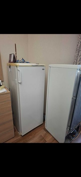 Продам морозильник Минск вертикальный