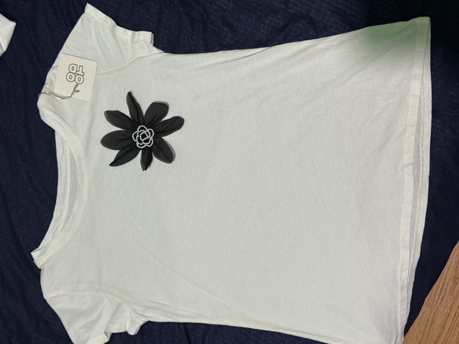 Tricouri damă,noi cu etichetă,mărime universala