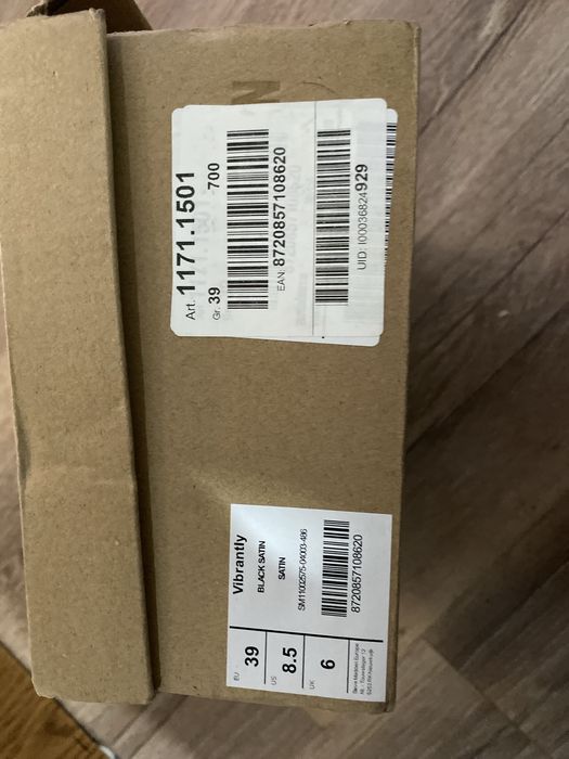 Tocuri Steve Madden Vibrantly