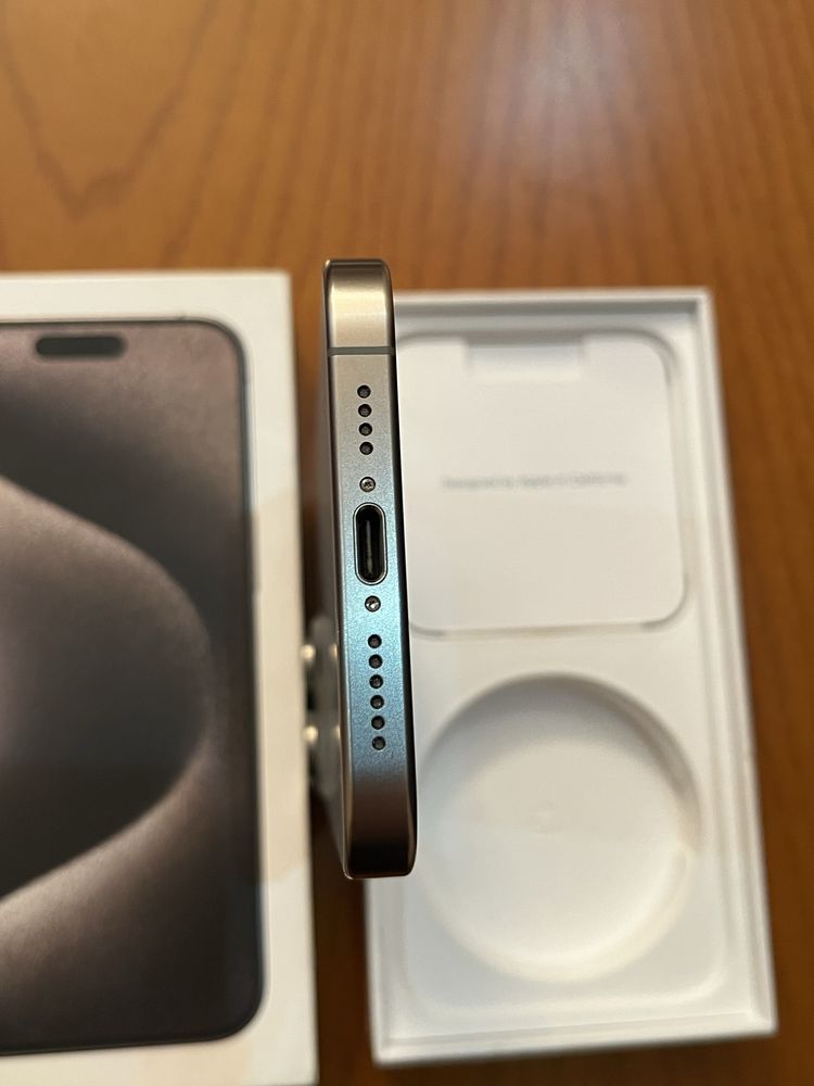 iPhone 15 Pro Max 256GB Natural Titanium!