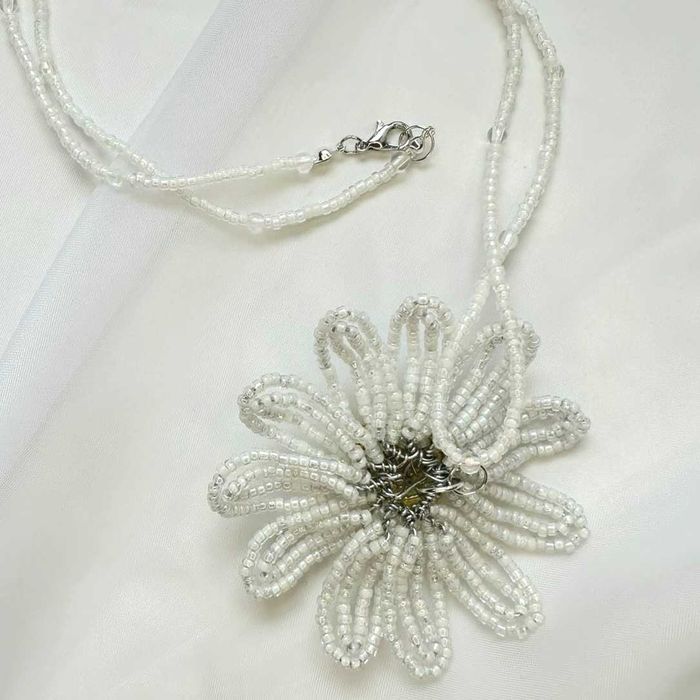 Set colier si cercei margarete