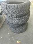 Продавам 4 бр. BF GOODRICH ALL TERRAIN 285/65/R18