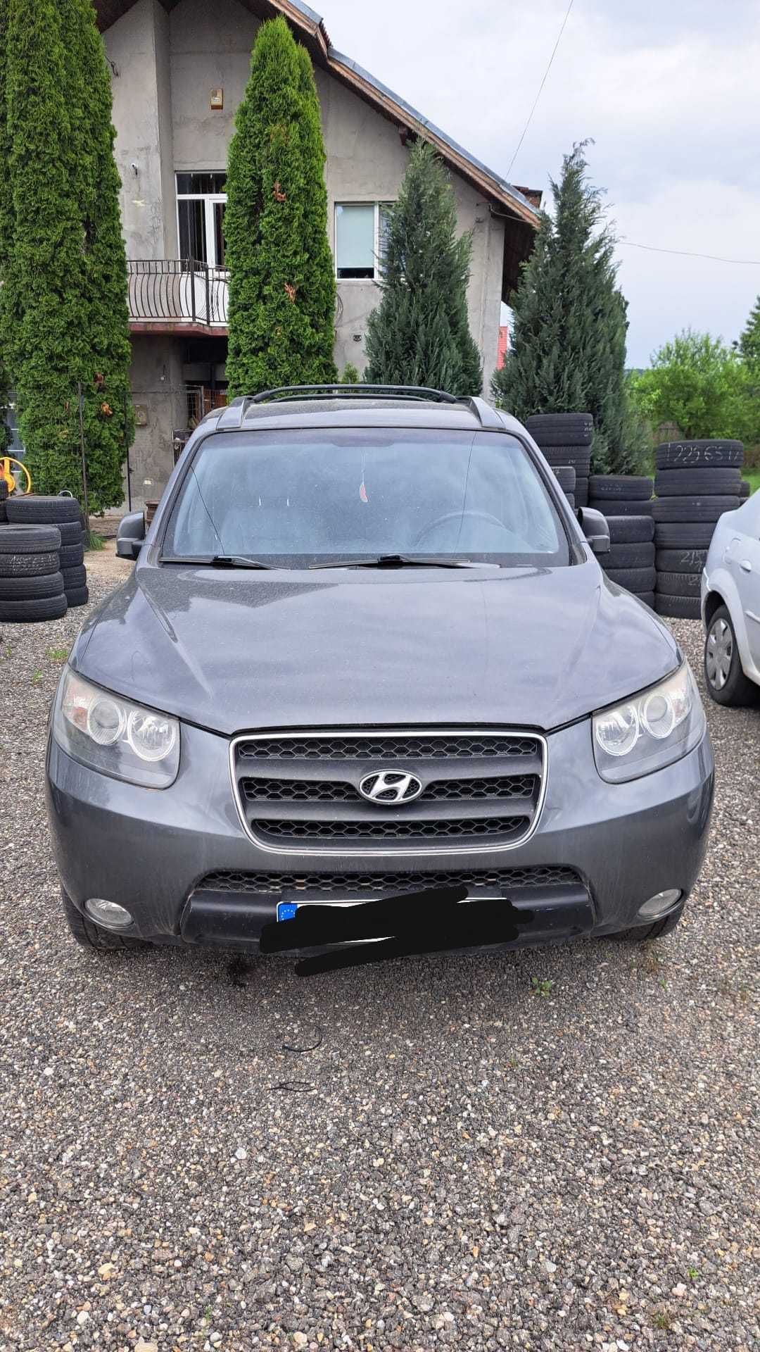 Vand Hyundai Santa Fe an 2008 motor 2.2 Diesel