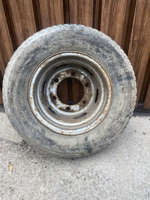 Гуми с Джанти Бус