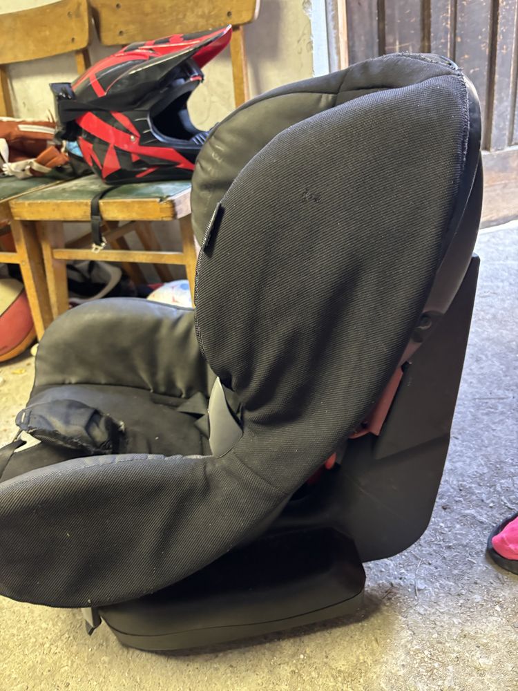 Столче за кола Maxi Cosi