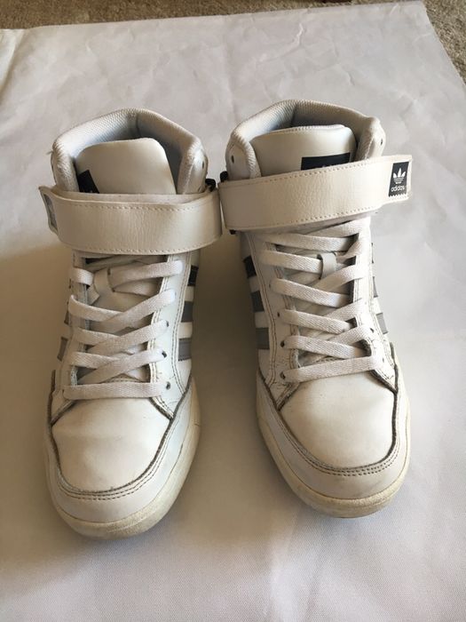 Adidas Varial gheata din piele