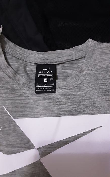 (M 137-147) NIKE оригинален екип 3 части(60лв)шорти(30лв)тениски(25лв)