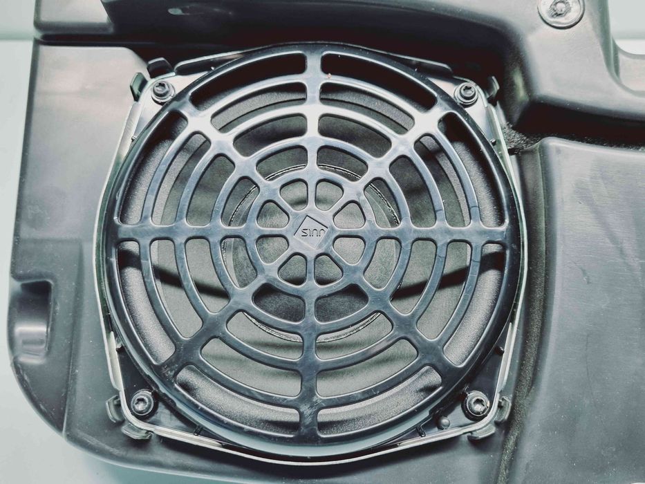 Subwoofer Audi A5 Sportback (8TA) [Fabr 2009-2015] 8T8035382