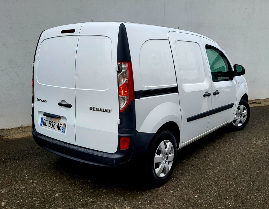 Renault Kangoo/2022- Diesel/A-C/Pilot Automat