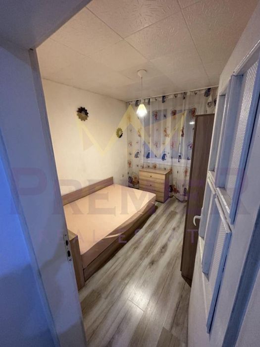 Продава се Тристаен апартамент в Варна, Колхозен пазар - 73 кв.м за 2768 €/кв.м - Снимка #1