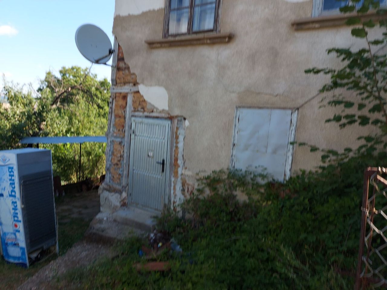 Продава се Къща в с. Дрен, Област Перник - 60 кв.м за 527 €/кв.м - Снимка #11