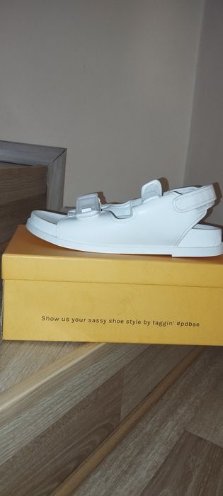 Нови дамски сандали естествена кожа