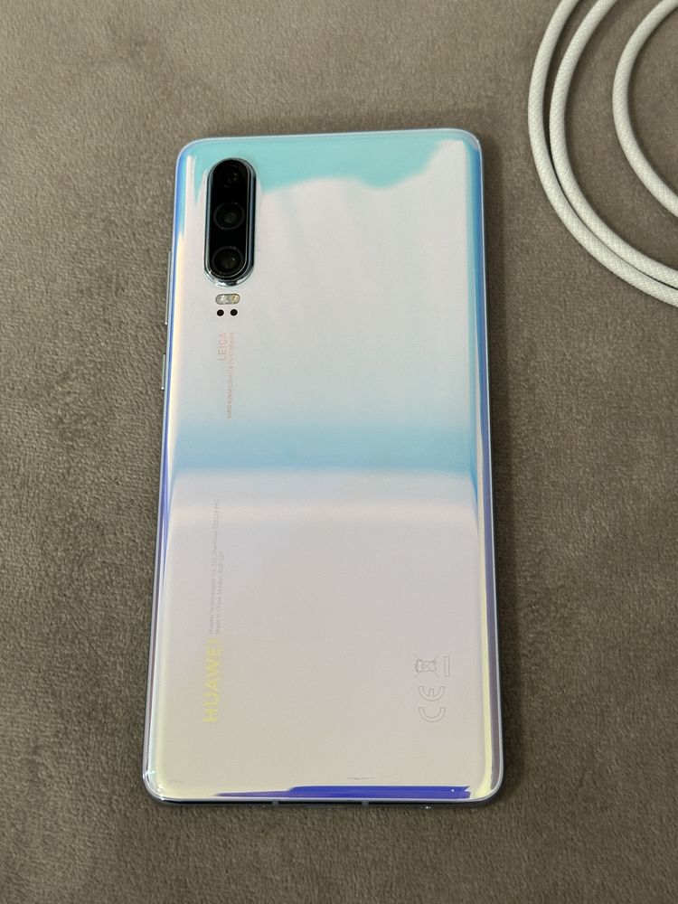 Huawei P30 impecabil