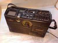 radiocasetofoane vintage din anii 70-80