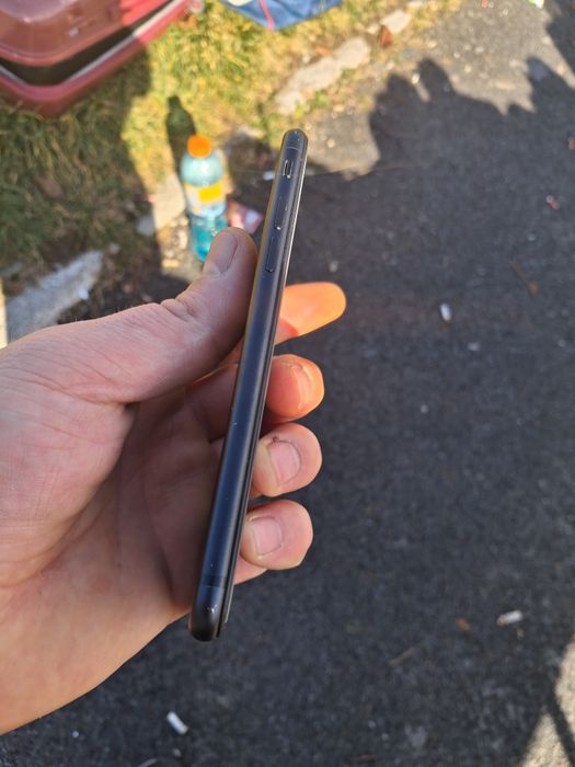 Iphone 7 80% baterie  merge foarte bine totul funtiona !l