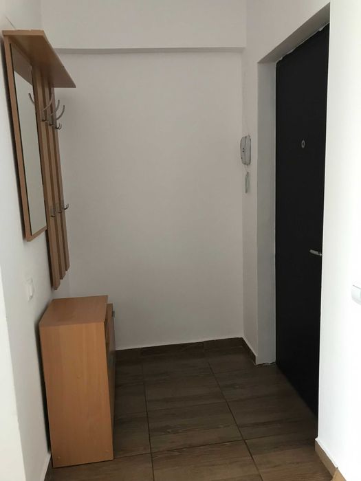 Ofer spre inchiriere garsoniera sect 4