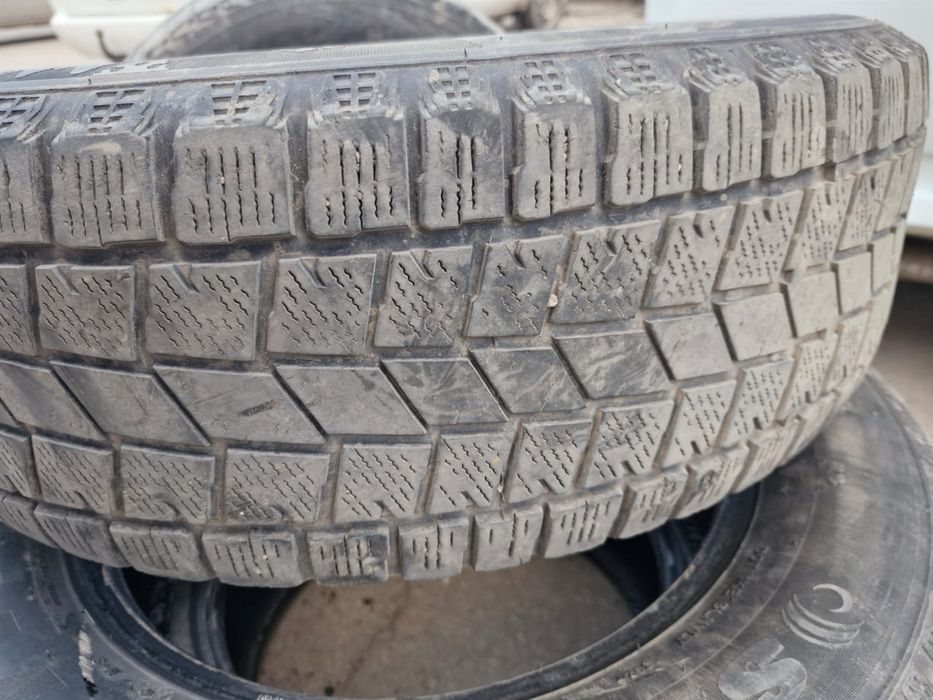 Продам зимние шины