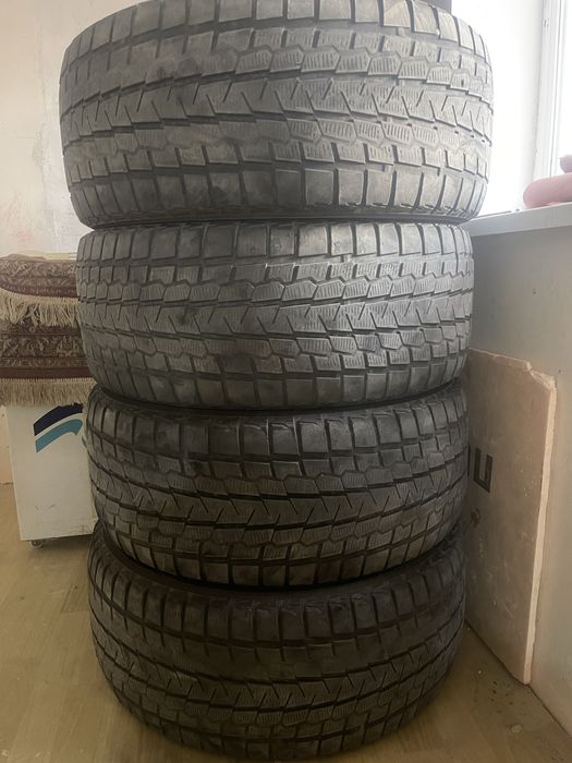 Шины зимные, размер 285/50/R20