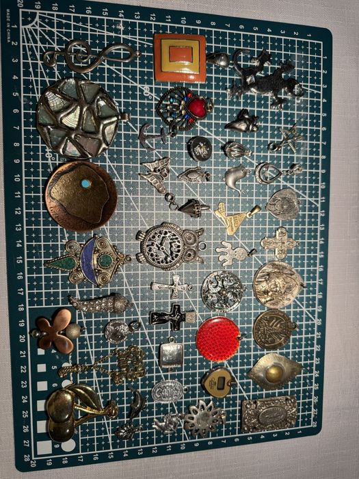 Lot 43 Bijuterii vintage