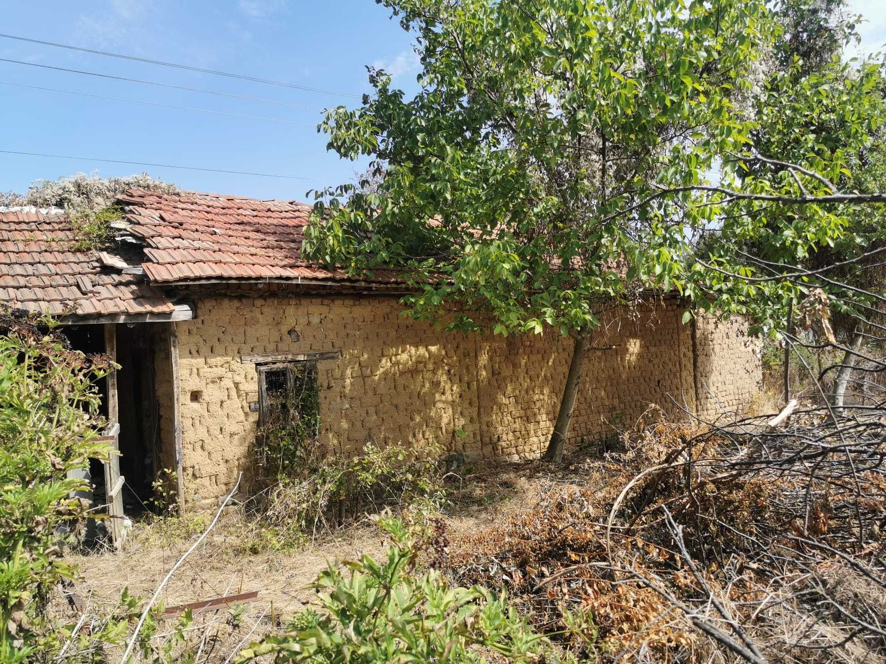 Продавам къща в село Дъбово, област Стара Загора
