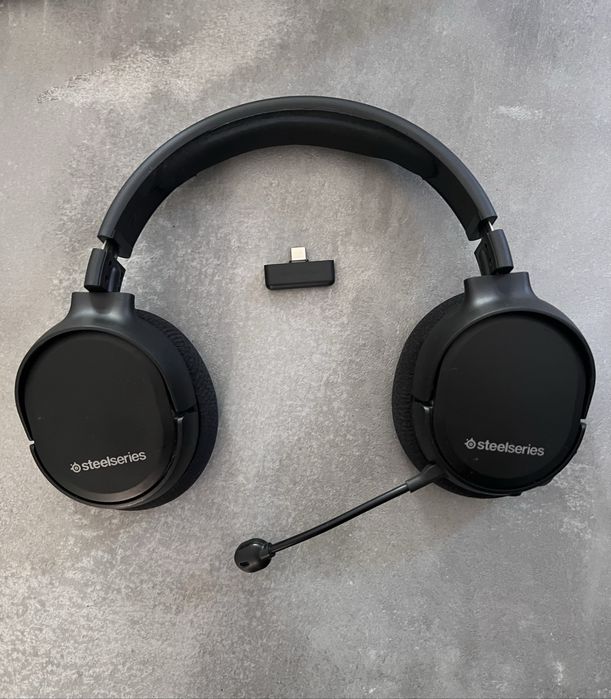 Безжични Гейминг Слушалки “SteelSeries - Arctis 1 Wireless